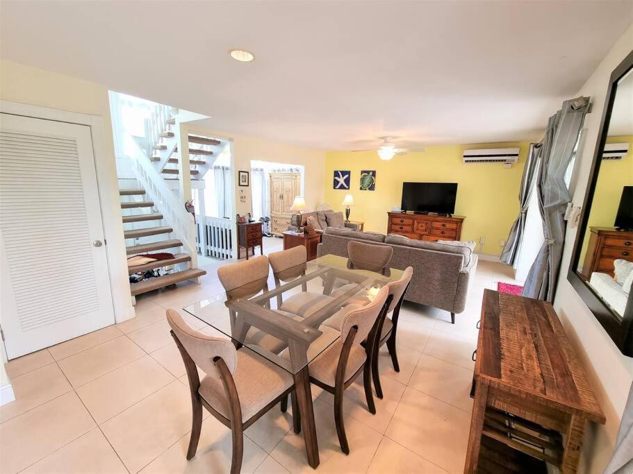 Appartamento Island House # 9 Driftwood Village Esterno foto